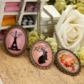 COLLONA IN BRONZO CON MEDAGLIA VINTAGE